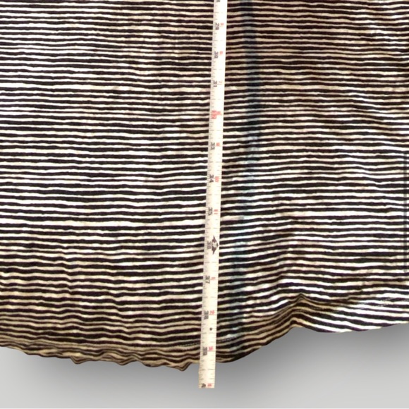 🟢5/$25  Philosophy black/white dress - Picture 7 of 13